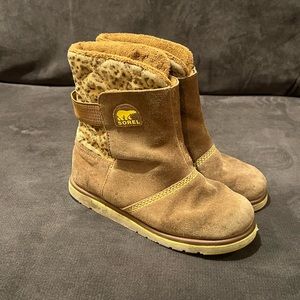 Sorel Rylee Ankle Boots- Girls size 5